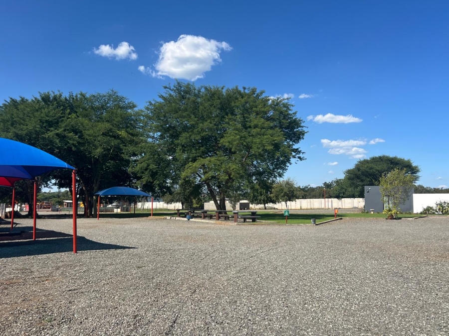 Commercial Property for Sale in Kroondal North West